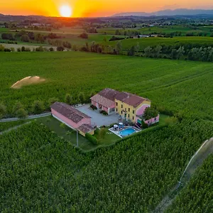 La Valle Dei Vigher Couette-café Cavriana